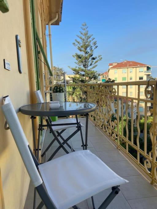 Ferienwohnung Granny'S House Sanremo Exterior foto